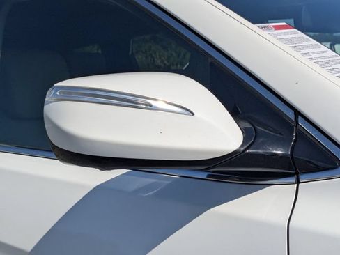 Used 2018 Hyundai Santa Fe Sport w/ 2.0T Ultimate Tech Package 05 FWD image 14
