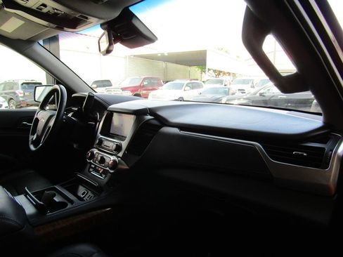 Used 2017 Chevrolet Tahoe Premier RWD image 12