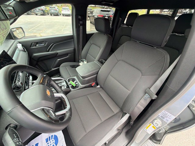 Used 2024 Chevrolet Colorado LT w/ LT Convenience Package II RWD image 43