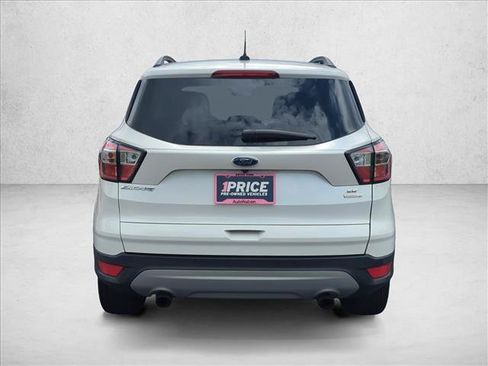 Used 2017 Ford Escape SE w/ SE Leather Comfort Package FWD image 7