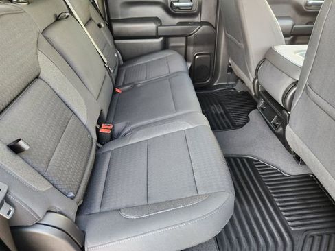 Used 2023 Chevrolet Silverado 1500 Custom AWD/4WD image 31
