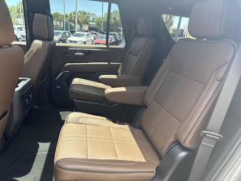 Used 2025 Chevrolet Tahoe High Country w/ Sun And Tow Package AWD/4WD image 26