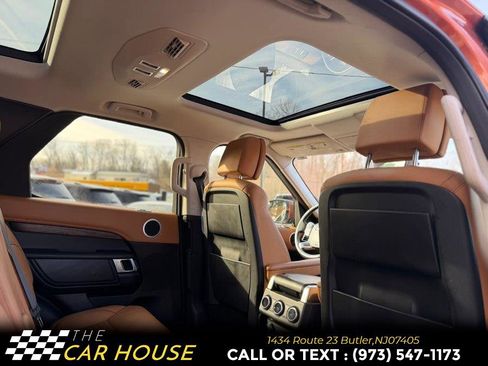 Used 2017 Land Rover Discovery HSE Luxury image 24