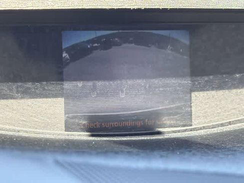 Used 2010 Toyota Venza AWD image 22