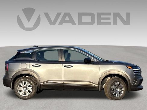 New 2026 Nissan Kicks S FWD image 26