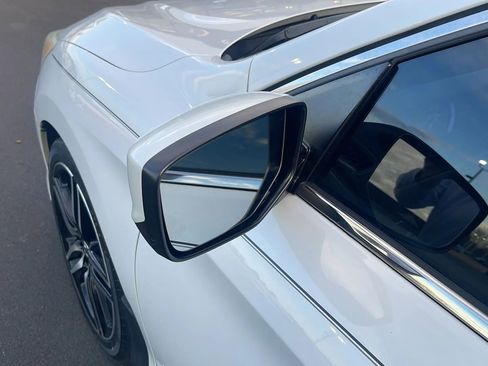 Used 2017 Honda Accord Sport image 11