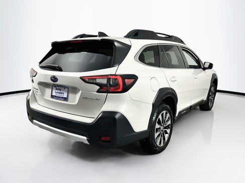 Used 2023 Subaru Outback Limited AWD/4WD image 5
