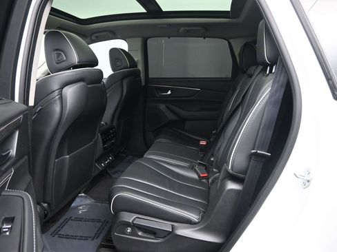 Used 2023 Acura MDX SH-AWD w/ Advance Package image 31