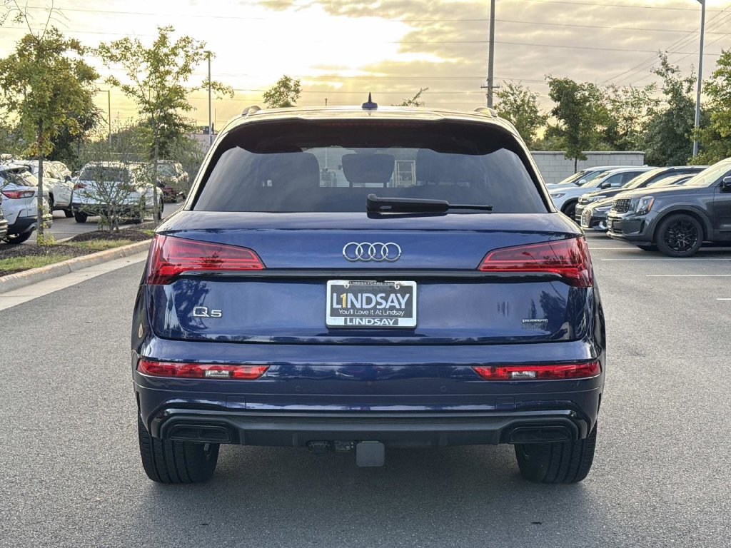 Used 2023 Audi Q5 2.0T Premium Plus w/ Premium Plus Package AWD/4WD image 4