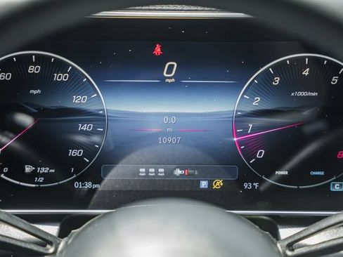 Certified 2025 Mercedes-Benz GLC 300 4MATIC w/ AMG Line image 43