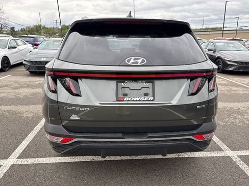 Certified 2023 Hyundai Tucson SEL AWD/4WD image 4