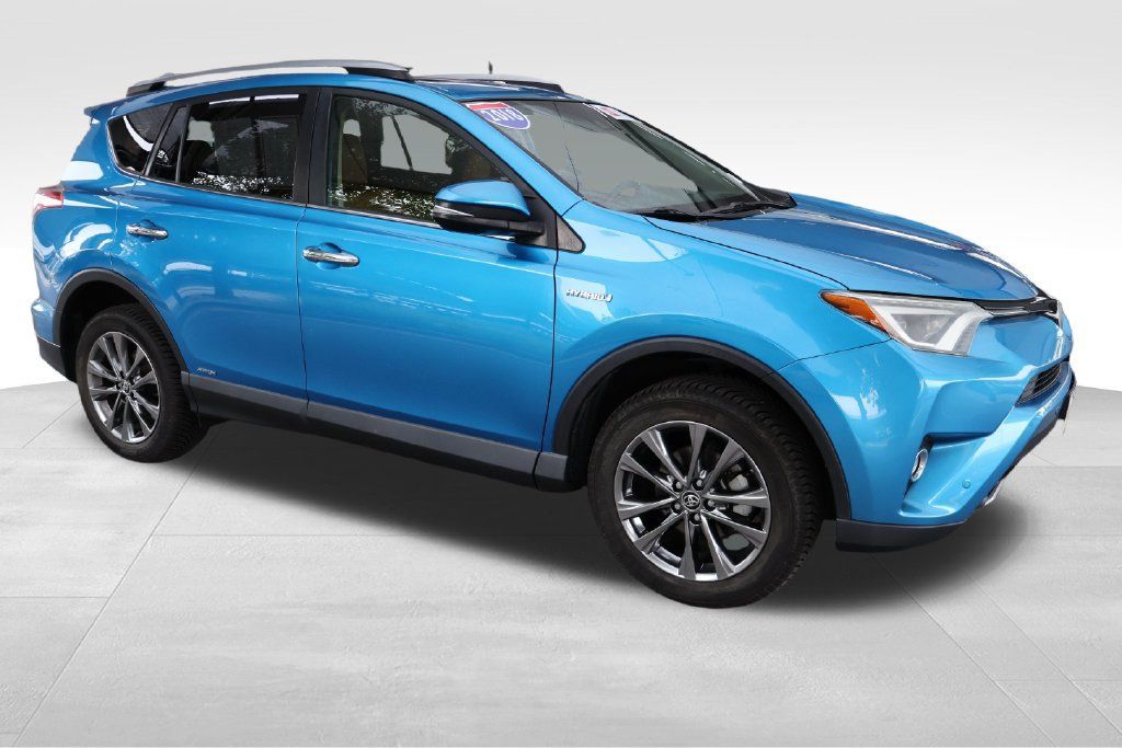 Certified 2018 Toyota RAV4 Limited w/ Advanced Technology Package AWD/4WD image 20