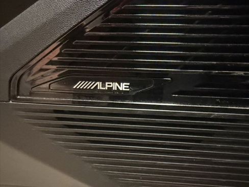 Used 2025 Jeep Wagoneer S Limited image 24