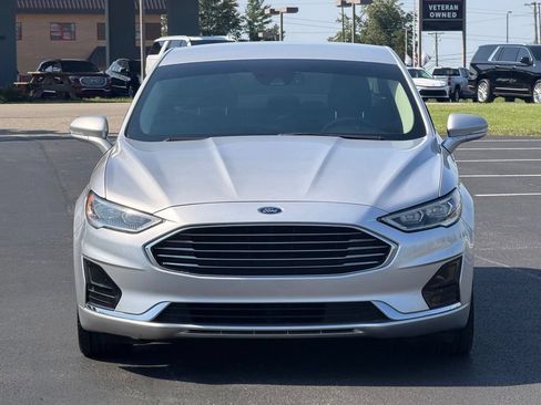 Used 2019 Ford Fusion SEL FWD image 2