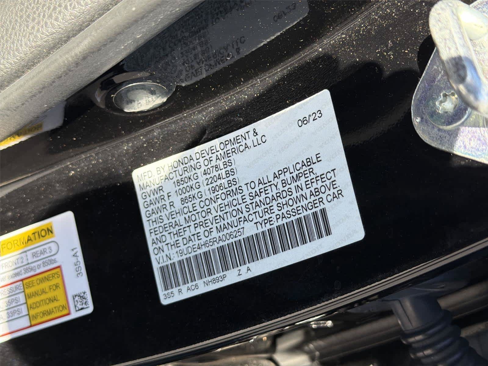 Used 2024 Acura Integra A-Spec w/ Technology Package FWD image 21