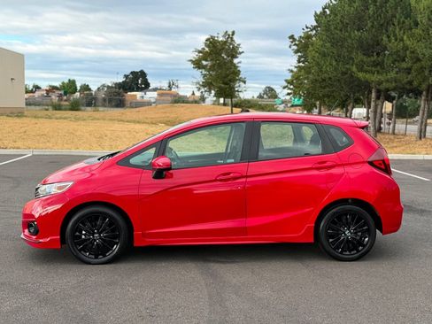 Used 2019 Honda Fit Sport image 8
