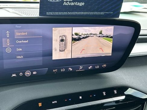 Used 2026 Buick Enclave Preferred FWD image 40