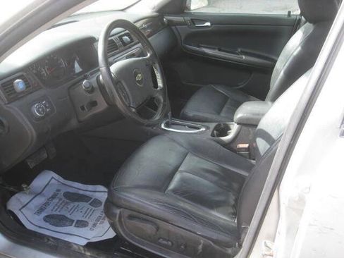 Used 2014 Chevrolet Impala LTZ FWD image 9