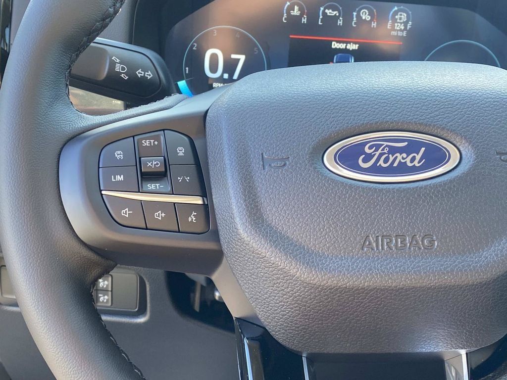 New 2026 Ford Ranger Lariat w/ Black Appearance Package AWD/4WD image 19