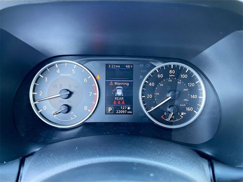 Used 2023 Nissan Sentra S image 11