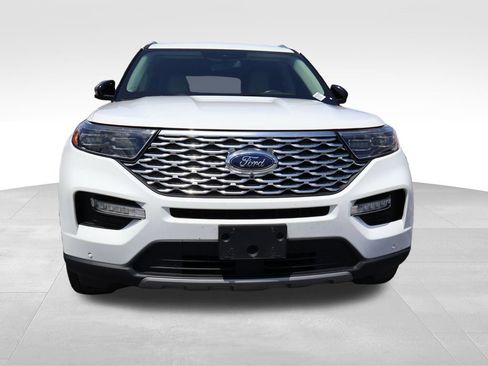 Used 2023 Ford Explorer Platinum AWD/4WD image 7