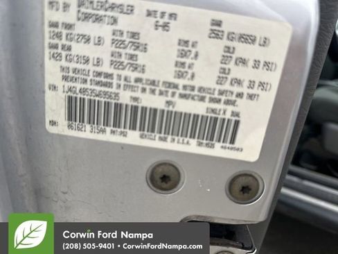 Used 2005 Jeep Liberty Sport image 11