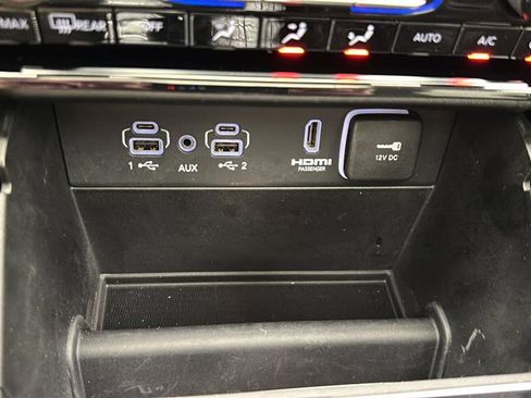 Used 2023 Jeep Grand Cherokee 4WD 4xe image 22