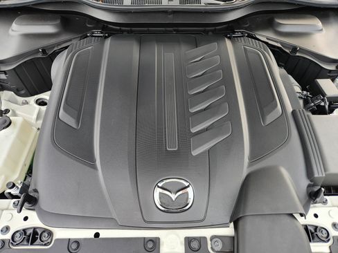 Certified 2024 MAZDA CX-90 3.3 Turbo w/ Preferred Plus AWD/4WD image 9