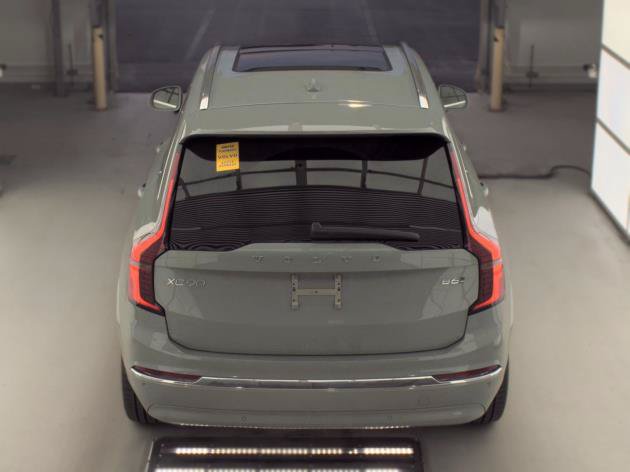 Certified 2026 Volvo XC90 B6 Plus AWD/4WD image 6