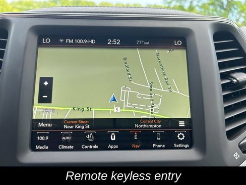 Certified 2023 Jeep Cherokee Altitude Lux w/ Lux Elite Package AWD/4WD image 25