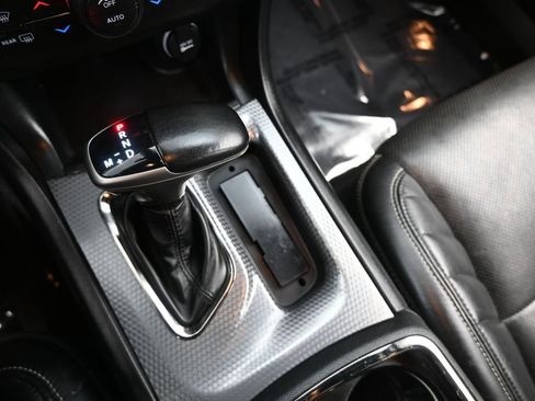 Used 2022 Dodge Charger SRT Hellcat image 25