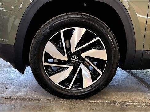 New 2026 Volkswagen Atlas SE AWD/4WD image 13
