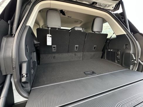 New 2025 Ford Expedition Platinum w/ Driver's Package image 76