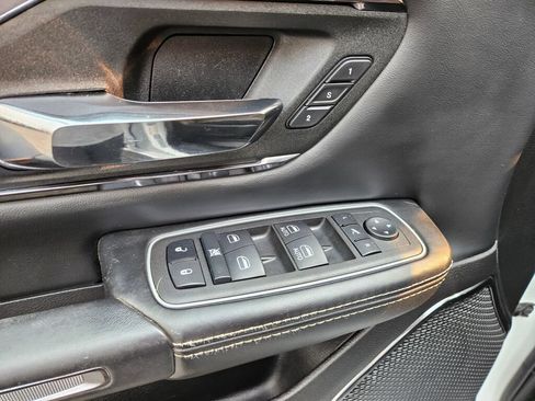 Used 2022 RAM 1500 Limited w/ Body-Colour Bumper Group AWD/4WD image 21