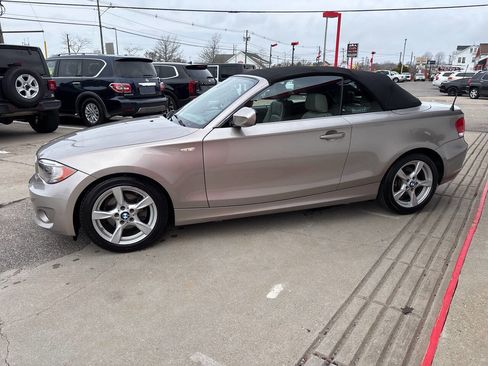 Used 2012 BMW 128i Convertible image 5