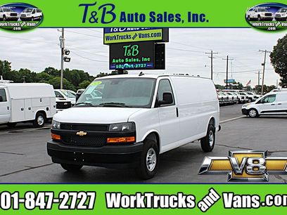 Used 2025 Chevrolet Express 3500 Extended w/ Driver Convenience Package