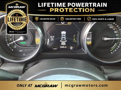 Used 2022 Jeep Wrangler Unlimited Sahara AWD/4WD image 22