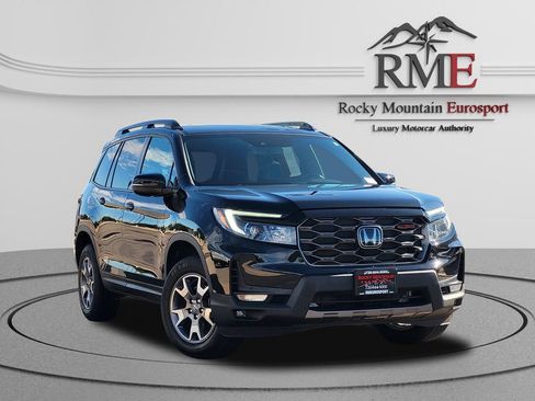 Used 2023 Honda Passport TrailSport image 1