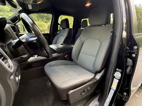 Used 2021 RAM 1500 Big Horn AWD/4WD image 15