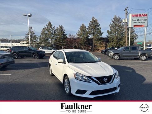 Certified 2018 Nissan Sentra SV image 1