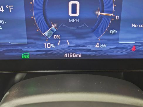 Used 2026 Chevrolet Equinox EV LT FWD image 24