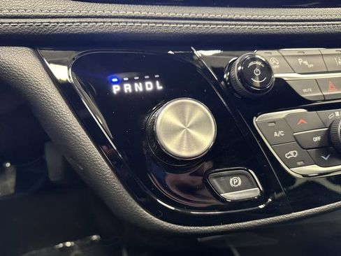 New 2026 Chrysler Pacifica Select w/ S Appearance Package image 20