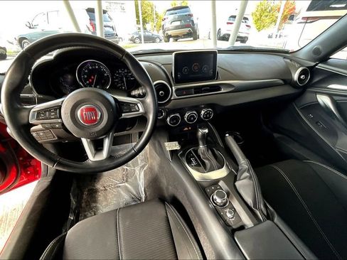 Used 2018 FIAT 124 Spider Classica w/ Technology Group image 15