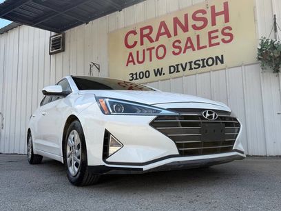 Used 2019 Hyundai Elantra SE w/ Cargo Package