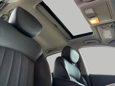 Used 2017 INFINITI QX50 2WD image 19
