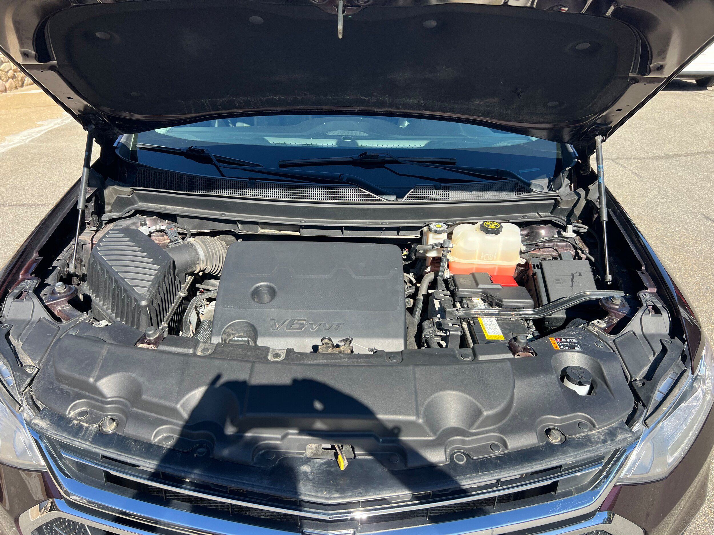 Used 2020 Chevrolet Traverse LT w/ LPO, Floor Liner Package AWD/4WD image 19