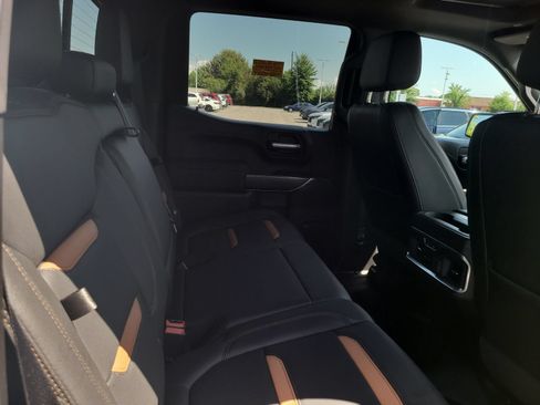 Used 2021 GMC Sierra 1500 AT4 w/ AT4 Value Package AWD/4WD image 25