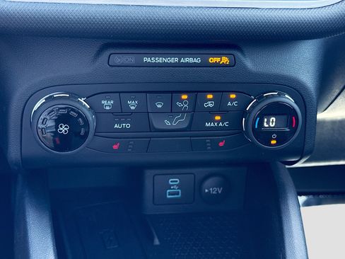 Used 2021 Ford Bronco Sport Big Bend w/ Big Bend Package AWD/4WD image 34