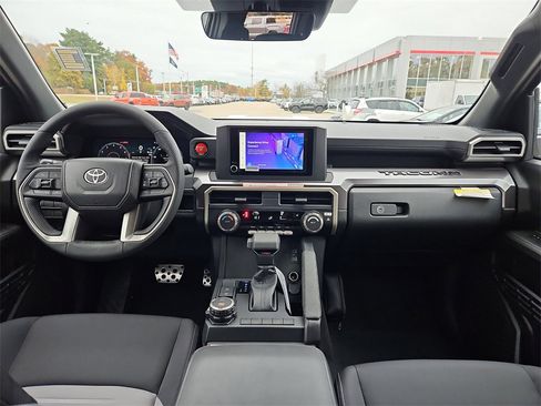 New 2025 Toyota Tacoma TRD Sport image 9
