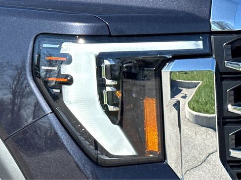 New 2026 GMC Sierra 2500 SLT w/ SLT Premium Package image 19